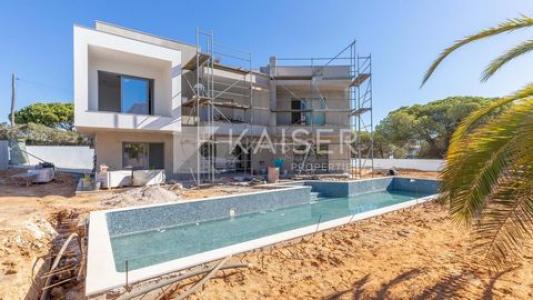 Vente Maison 4 pi�ces ALBUFEIRA 8200