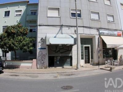 Vente Local commercial ALMADA 2800
