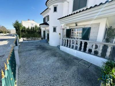 Vente Maison 8 pices ARRAIADOS 2955
