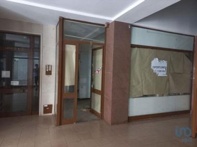 Vente Local commercial BENEDITA 2475