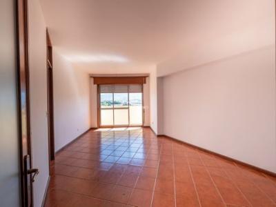 Vente Appartement 3 pices BRAGA 4700