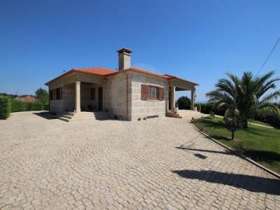 Vente Maison CABECEIRAS-DE-BASTO 4860