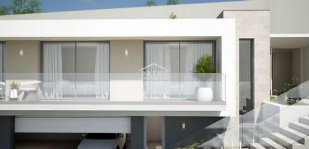 Vente Maison 3 pi�ces CALHETA 9370