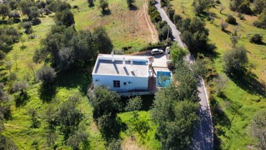 Vente Maison 2 pi�ces FARO 8000