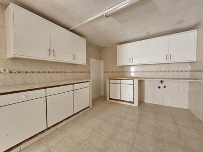 Vente Maison 5 pi�ces FARO 8000