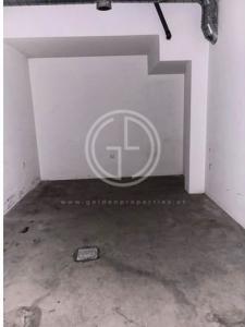 Location Local commercial FARO 8000