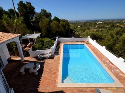 Vente Maison 5 pi�ces FARO 8000