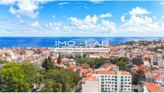 Vente Local commercial FUNCHAL 9000