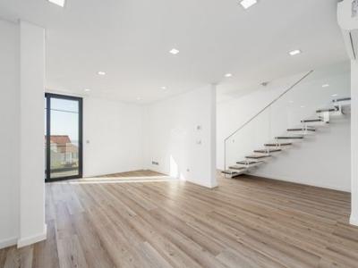 Vente Maison 3 pi�ces FUNCHAL 9000