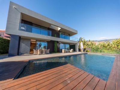 Vente Maison 4 pi�ces FUNCHAL 9000