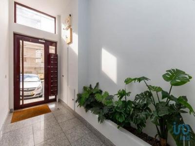 Vente Appartement 5 pices GONDOMAR 4420