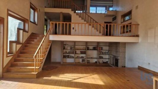 Vente Maison 14 pi�ces GUIMARAES 4800