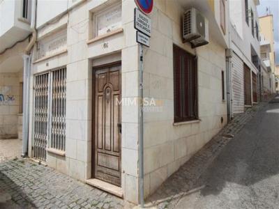 Vente Local commercial LAGOS 8600