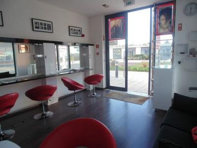 Vente Local commercial LAGOS 8600