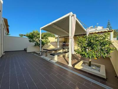 Vente Maison 4 pices LAGOS 8600