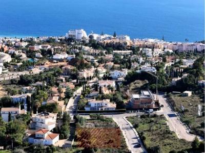 Vente Maison 4 pices LAGOS 8600