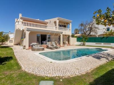 Vente Maison LAGOS 8600