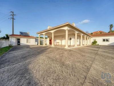 Vente Maison 7 pices LEIRIA 2415