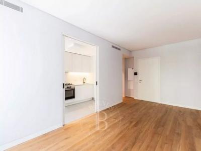 Location Appartement 3 pices LISBOA 1250