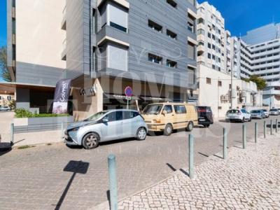 Vente Local commercial LISBOA 1070