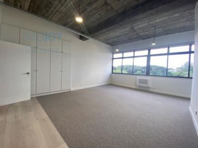 Location Local commercial LISBOA 1400