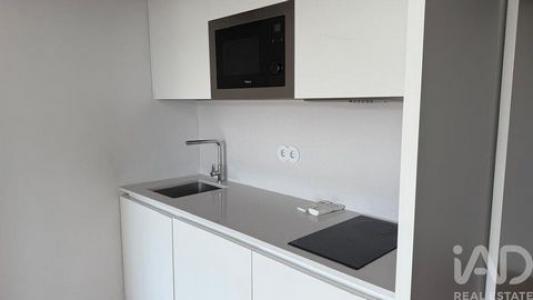 Location Appartement 3 pi�ces LISBOA 1350