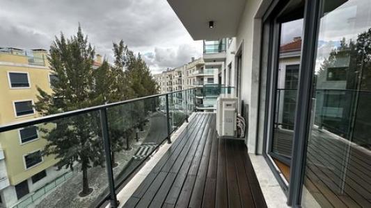 Location Appartement 2 pi�ces LISBOA 1000