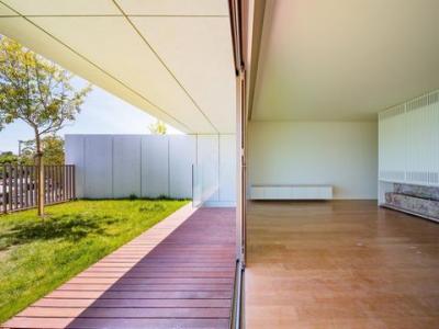 Vente Maison 5 pi�ces LISBOA 1000