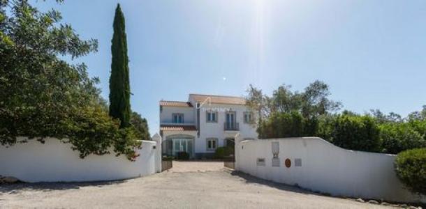 Vente Maison 4 pices LOULE 8100