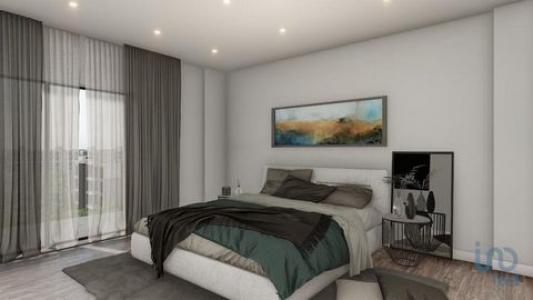 Vente Appartement 4 pices LOULE 8100