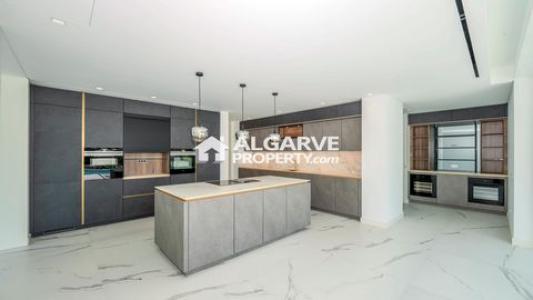 Vente Maison 5 pices LOULE 8100