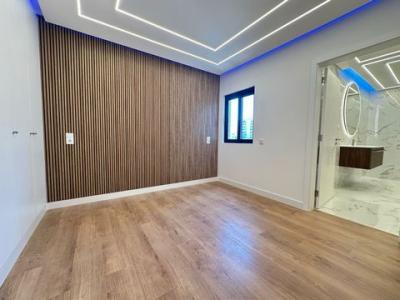 Vente Appartement 2 pices LOULE 8100