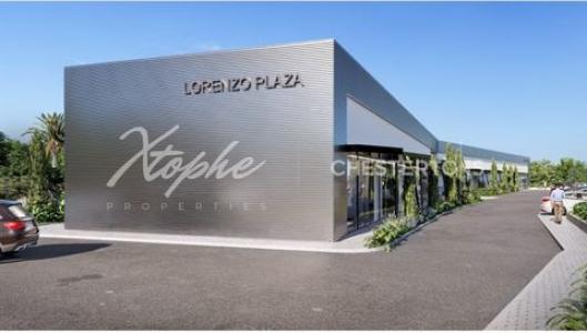 Vente Local commercial LOULE 8100
