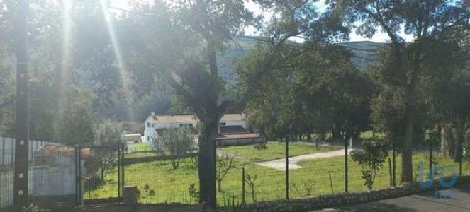 Vente Maison 20 pices LOURES 2670
