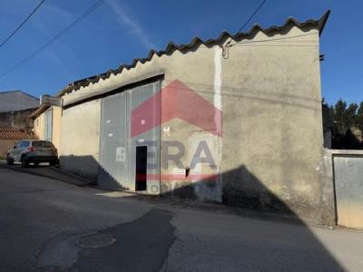 Vente Local industriel LOURINHA 2530