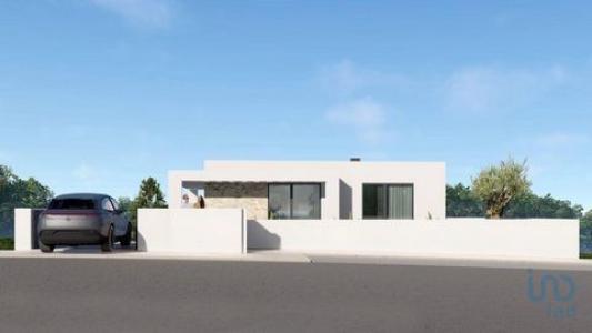Vente Maison 4 pices LOURINHA 2530
