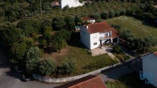 Vente Maison 12 pices LOUSA 3200