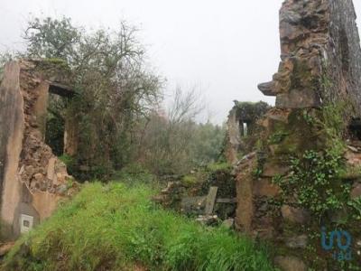 Vente Maison 5 pi�ces LOUSA 3200