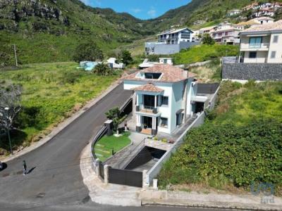 Vente Maison 4 pi�ces MACHICO 9200