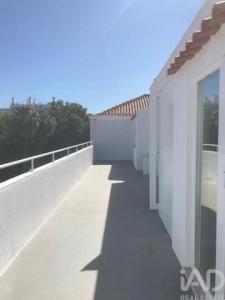 Location Appartement OEIRAS 2780