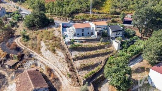 Vente Maison OLIVEIRA-DO-HOSPITAL 3400