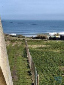 Vente Local commercial PENICHE 2520