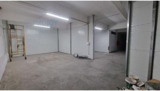 Location Local industriel PORTELA 2685