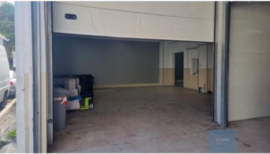 Location Local industriel PORTELA 2685