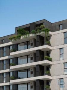 Vente Appartement 6 pices PORTO 4100