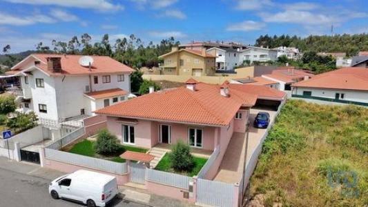 Vente Maison 6 pices SANTA-MARIA-DA-FEIRA 4520