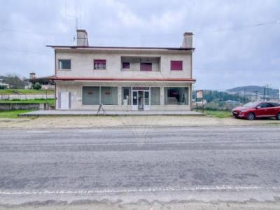 Vente Immeuble SANTO-TIRSO 4780