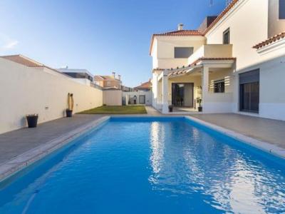 Vente Maison 7 pi�ces SETUBAL 2910