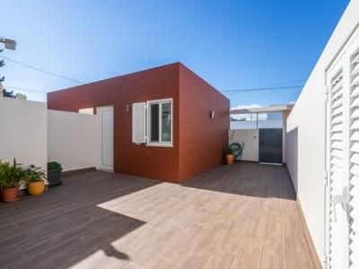 Vente Maison 6 pi�ces TAVIRA 8800