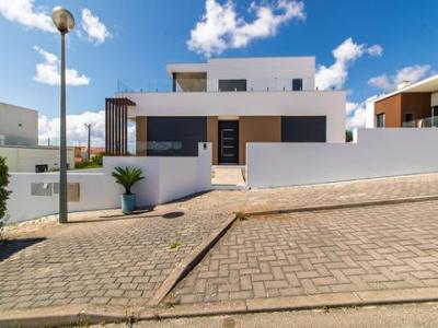 Vente Maison 4 pices TORRES-VEDRAS 2560